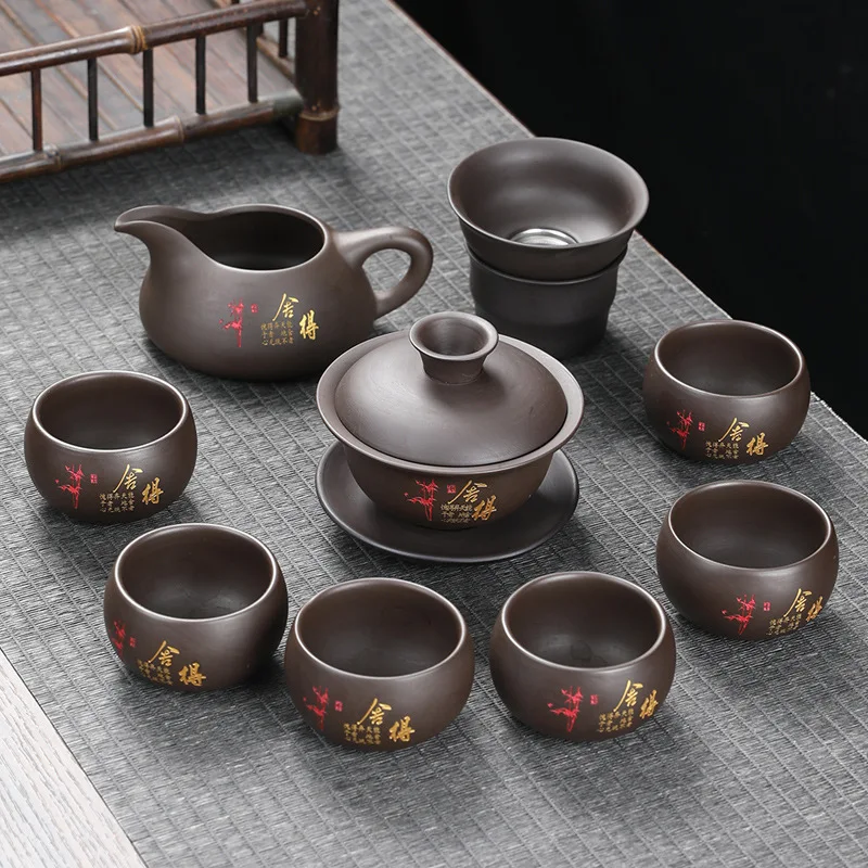 Высококачественный чайный сервиз кунг-фу из фиолетовой глины для дома и офиса, полный набор с чайником в китайском стиле, гавайскими и чайными чашками
Высококачественный чайный сервиз кунг-фу из фиолетовой глины для дома и офиса, полный набор с чайником в китайском стиле, гавайскими и чайными чашками