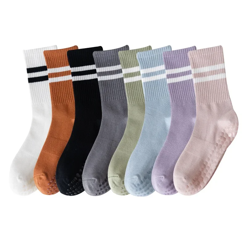 2025 New Professional Women's Non-Slip Yoga Socks – Cotton Mid-Tube with Silicone Grip for Gym, Dance & Pilates
2025 New Professional Women's Non-Slip Yoga Socks – Cotton Mid-Tube with Silicone Grip for Gym, Dance & Pilates