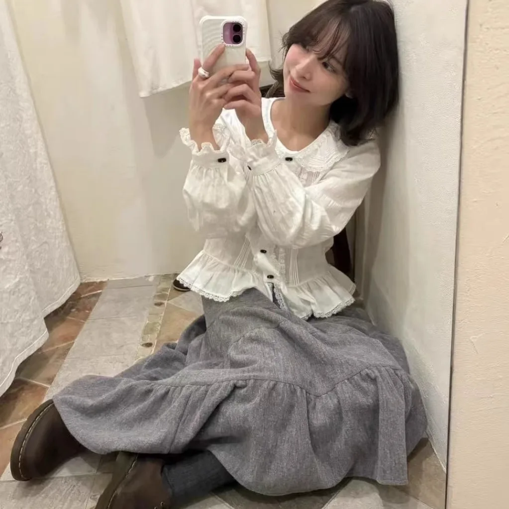 Шерстяная клетчатая юбка-миди в стиле ретро Эммы, плиссированная юбка-тортик с высокой талией, повседневная женская зимняя коллекция 2025
Шерстяная клетчатая юбка-миди в стиле ретро Эммы, плиссированная юбка-тортик с высокой талией, повседневная женская зимняя коллекция 2025