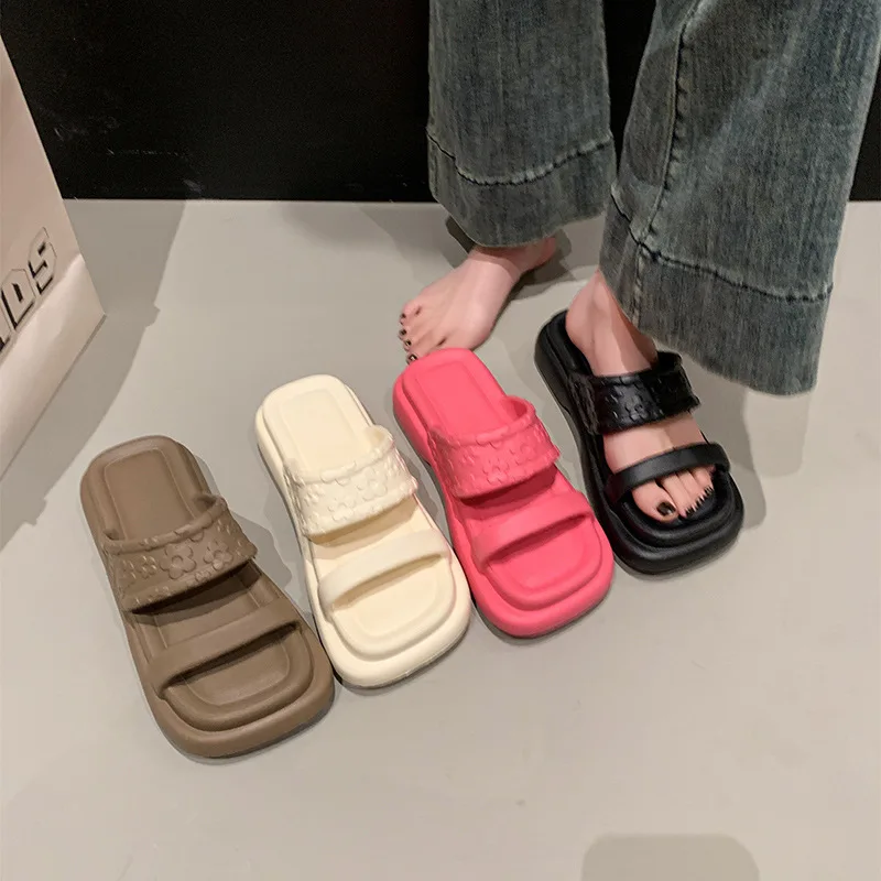 2025 Sales of New Beach Slippers EVA Women Wear Summer Anti-slip Net Red Carved INS Wind Thickening Thick Sole Slippers
2025 Sales of New Beach Slippers EVA Women Wear Summer Anti-slip Net Red Carved INS Wind Thickening Thick Sole Slippers