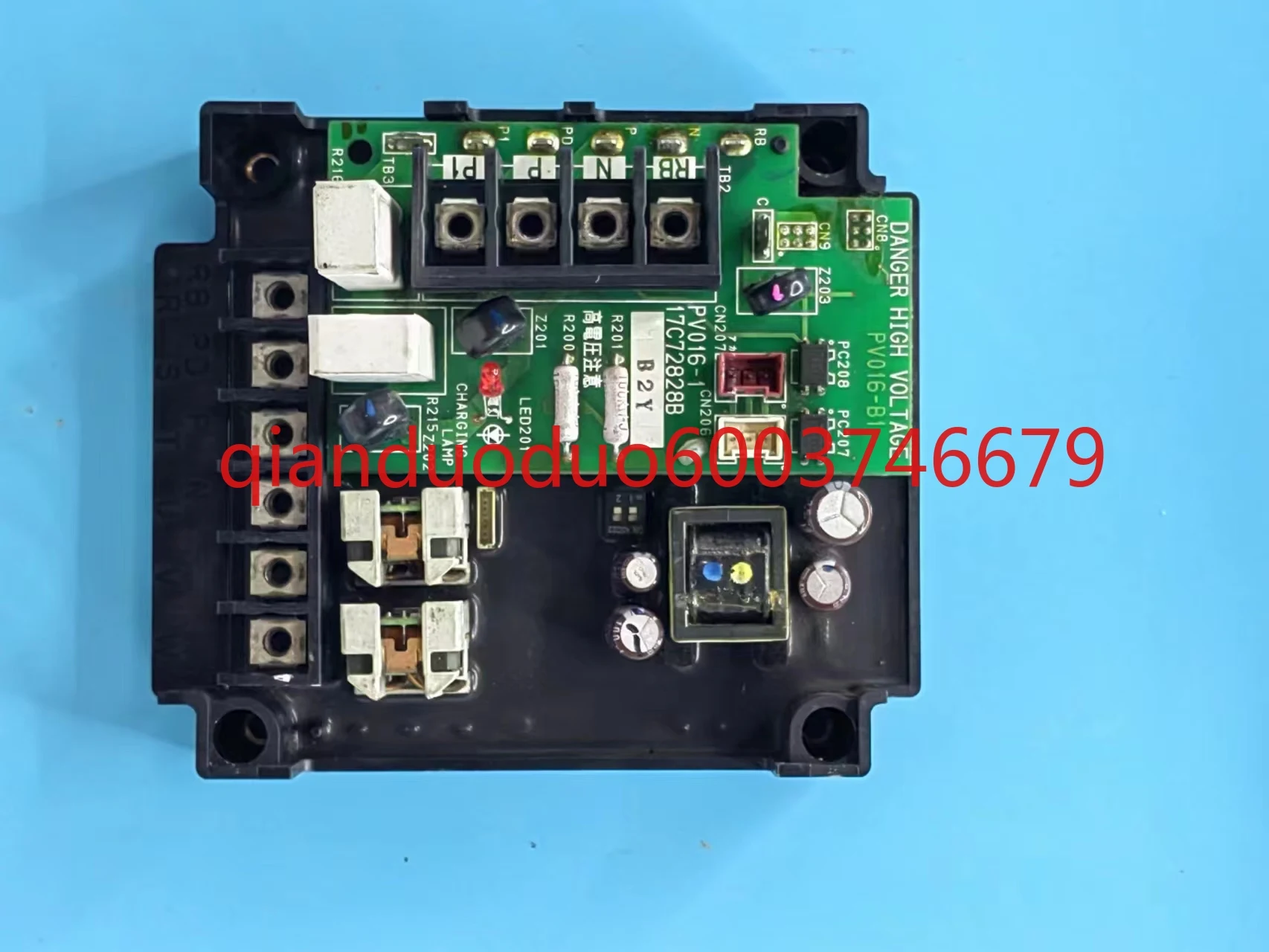 Applicable to Hitachi air conditioner compressor frequency conversion module PV016-B1 PV016-1 17C72828B HS15A3F12
Applicable to Hitachi air conditioner compressor frequency conversion module PV016-B1 PV016-1 17C72828B HS15A3F12
