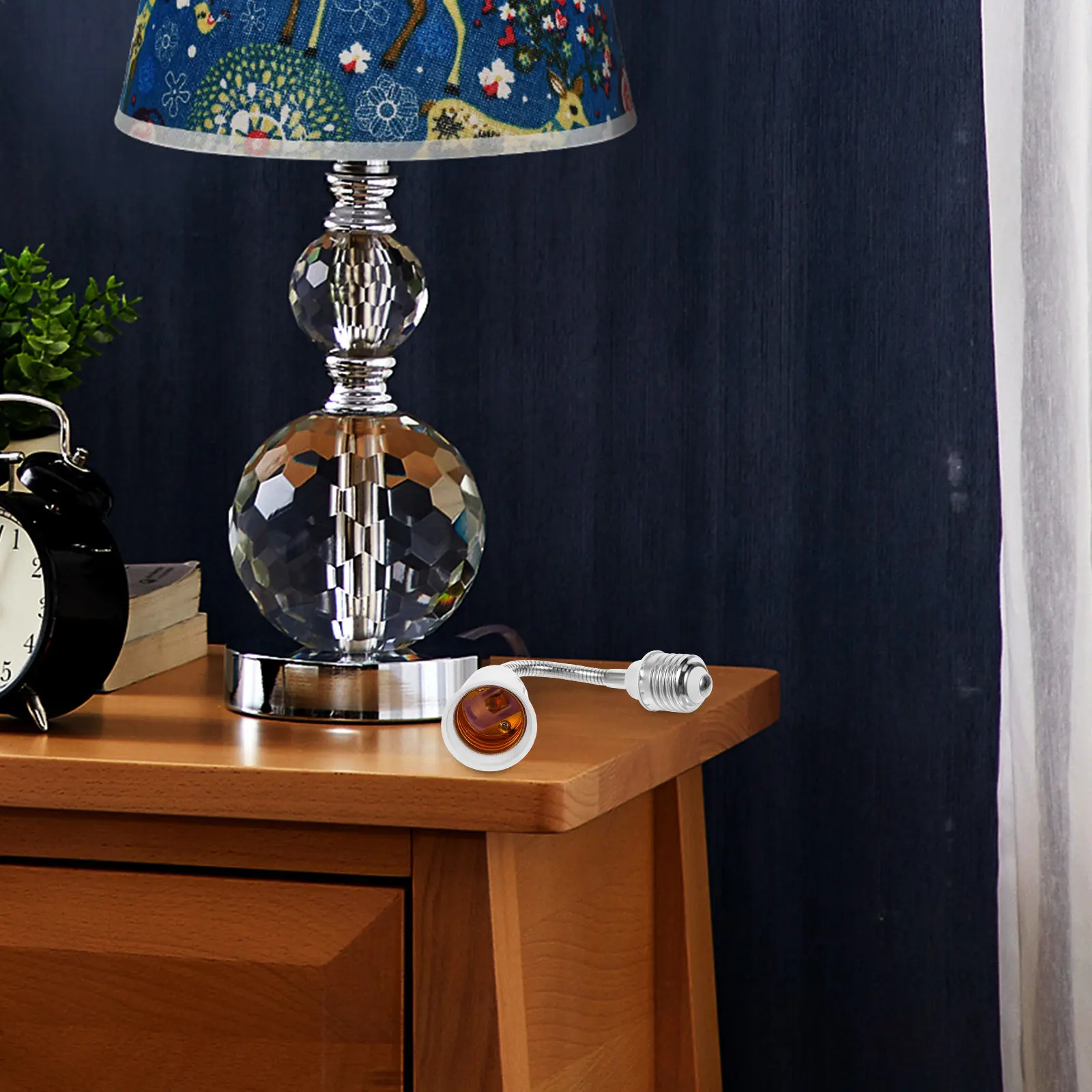 Удлинитель для лампочки E27 с гибким креплением и регулировкой угла наклона для освещения мастерских, сараев и гаражей
Удлинитель для лампочки E27 с гибким креплением и регулировкой угла наклона для освещения мастерских, сараев и гаражей