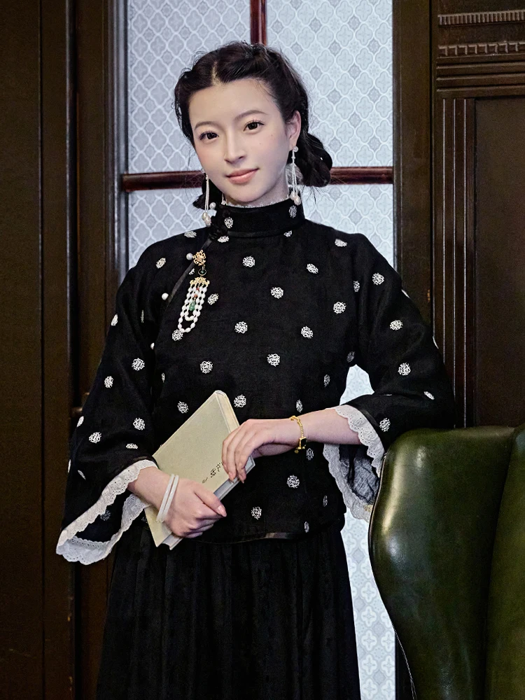 Fuxia Uygulama Xiang Large Sleeve Embroidered Polka Dot Shirt Chinese Style Student Uniform Slim Fit Regular Length Single Bu...
Fuxia Uygulama Xiang Large Sleeve Embroidered Polka Dot Shirt Chinese Style Student Uniform Slim Fit Regular Length Single Bu...