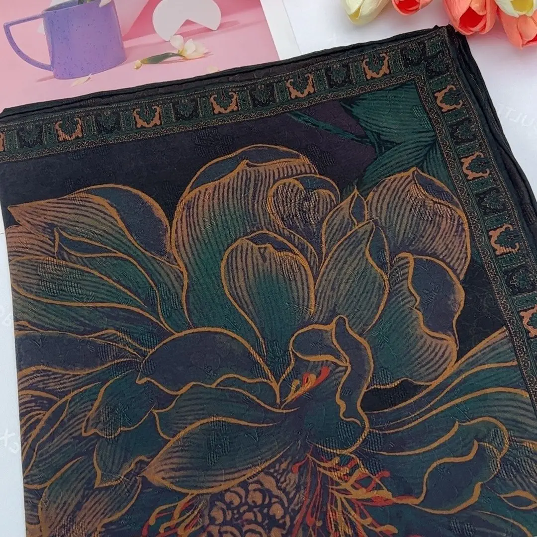 High Quality Real Silk Women's Chinese Retro Thick Fragrant Cloud Yarn 106*106 Scarf Shawl Square
High Quality Real Silk Women's Chinese Retro Thick Fragrant Cloud Yarn 106*106 Scarf Shawl Square