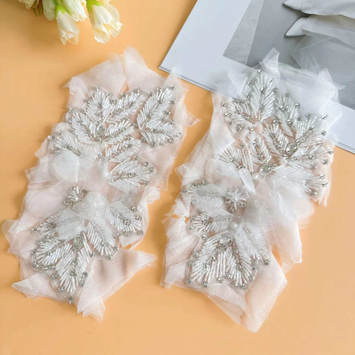 1pair handmade diamond decoration parche bordado para ropa,clothing DIY Dress stage costumes decoration Patch
1pair handmade diamond decoration parche bordado para ropa,clothing DIY Dress stage costumes decoration Patch