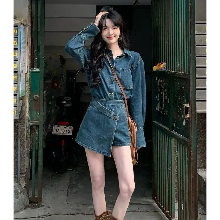 Autumn Winter American Vintage Women 2000s Aesthetic Denim Y2k Outfits 2 Piece Skirt Set Long Sleeve Jean Jacket + Mini Skirt
Autumn Winter American Vintage Women 2000s Aesthetic Denim Y2k Outfits 2 Piece Skirt Set Long Sleeve Jean Jacket + Mini Skirt
