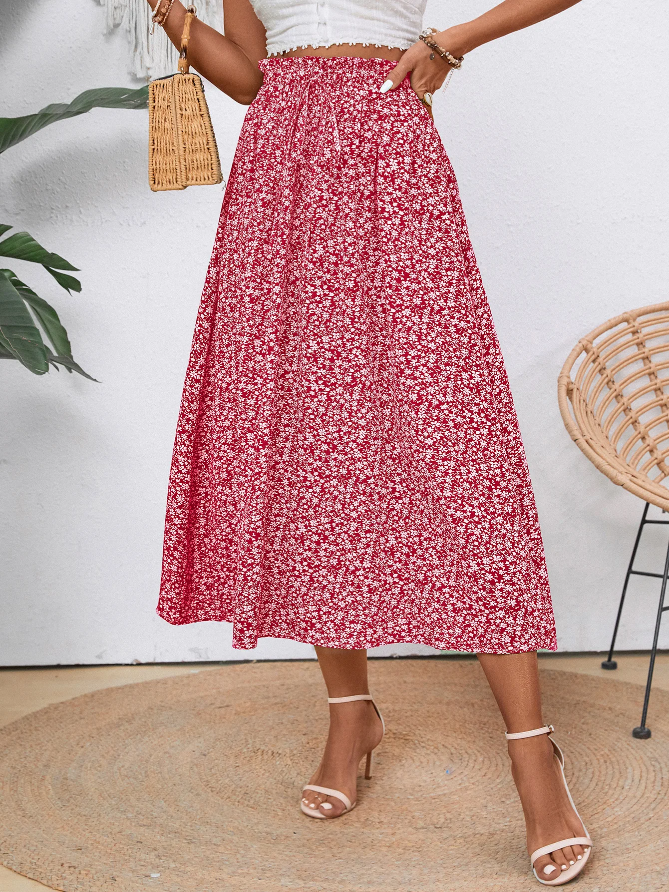 Women's Floral Maxi Skirt with Pockets High Elastic Waist Flowy Ruffle Casual Summer Boho Aline Skirts
Women's Floral Maxi Skirt with Pockets High Elastic Waist Flowy Ruffle Casual Summer Boho Aline Skirts