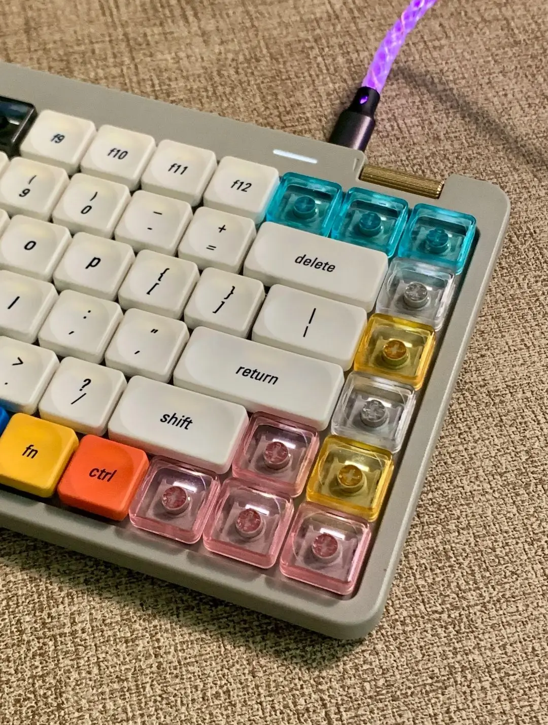Original Transparent Keycaps Uninscribed Low Profile PC Key Caps Custom Thin Keycap for Mechanical/Split Keyboard Accessories
Original Transparent Keycaps Uninscribed Low Profile PC Key Caps Custom Thin Keycap for Mechanical/Split Keyboard Accessories