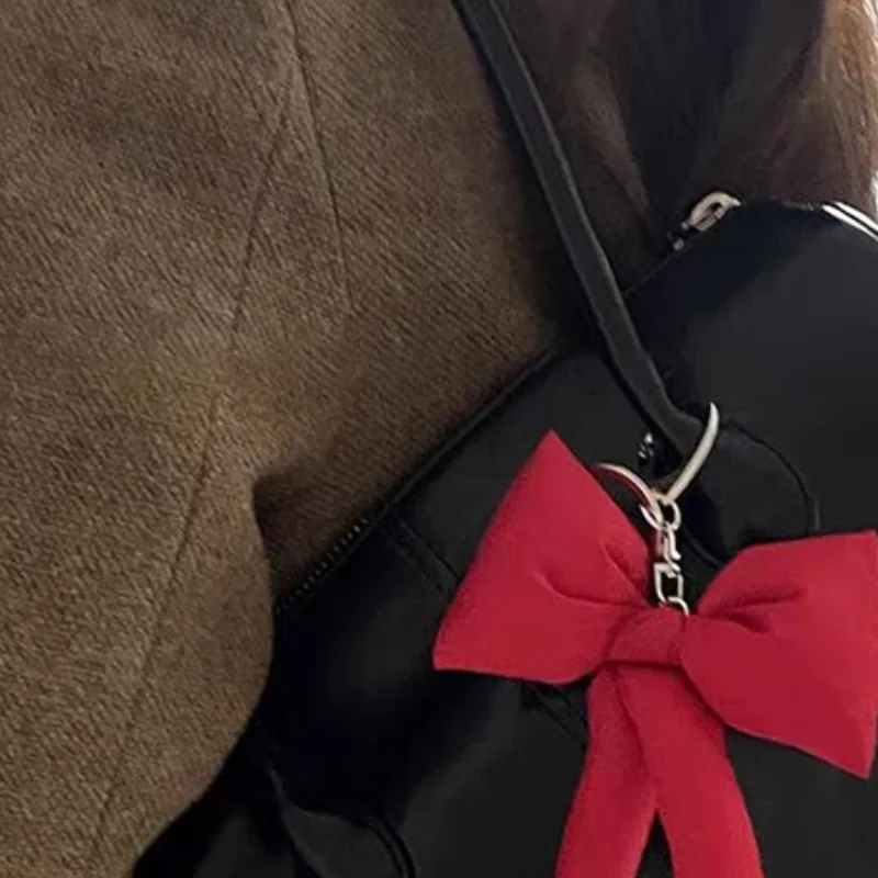 Модный милый брелок с бантом для женщин и девочек, милая крутая сумка, подвеска, украшение, цепочка для телефона, ювелирные аксессуары
Модный милый брелок с бантом для женщин и девочек, милая крутая сумка, подвеска, украшение, цепочка для телефона, ювелирные аксессуары