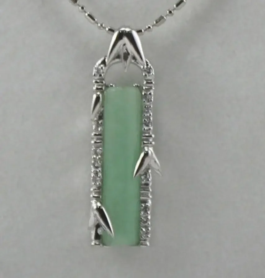 Exquisite Jewellery NEW green JADE Pendant & Necklace gem
Exquisite Jewellery NEW green JADE Pendant & Necklace gem