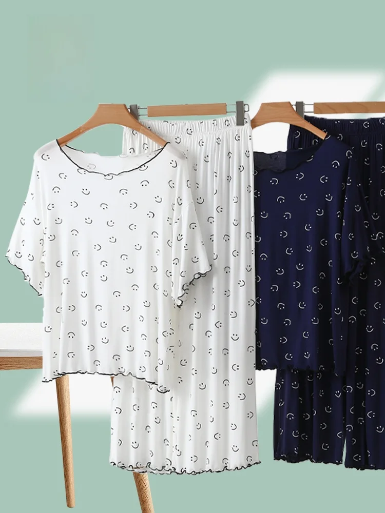 2026 New Smile Face Home Clothes Summer Thin Modal Short Sleeve Wide Leg Pants plus Size Slimming Sleepwear Two Piece Set
2026 New Smile Face Home Clothes Summer Thin Modal Short Sleeve Wide Leg Pants plus Size Slimming Sleepwear Two Piece Set