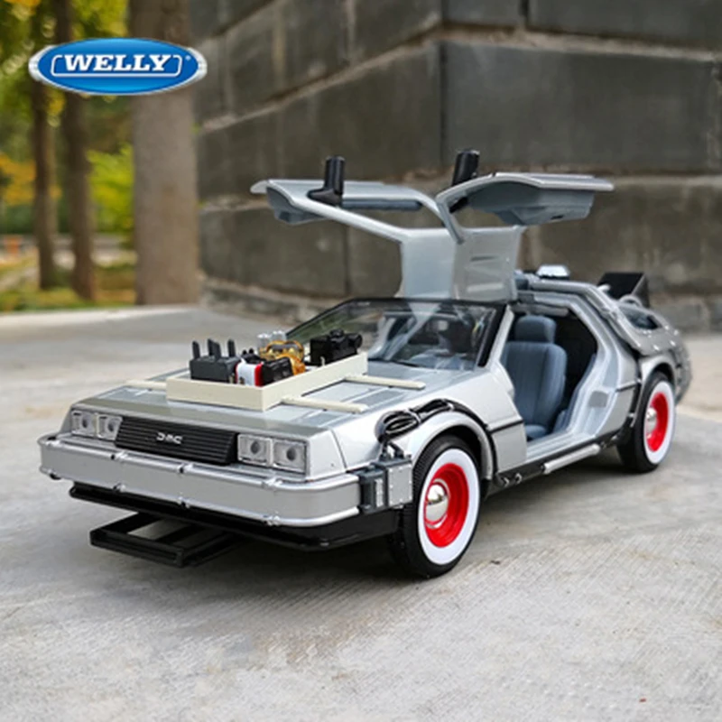 Металлическая модель автомобиля Welly 1:24 DMC-12 DeLorean Time Machine из фильма «Назад в будущее», коллекционная, имитационная, подарок для детей
Металлическая модель автомобиля Welly 1:24 DMC-12 DeLorean Time Machine из фильма «Назад в будущее», коллекционная, имитационная, подарок для детей