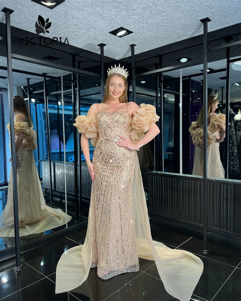 Ashimmer Champagne Spaghetti Evening Dresses With Ruched Cape Beads Sequin Dubai Luxury Mermaid Wedding Party Gowns Customized 
Ashimmer Champagne Spaghetti Evening Dresses With Ruched Cape Beads Sequin Dubai Luxury Mermaid Wedding Party Gowns Customized
