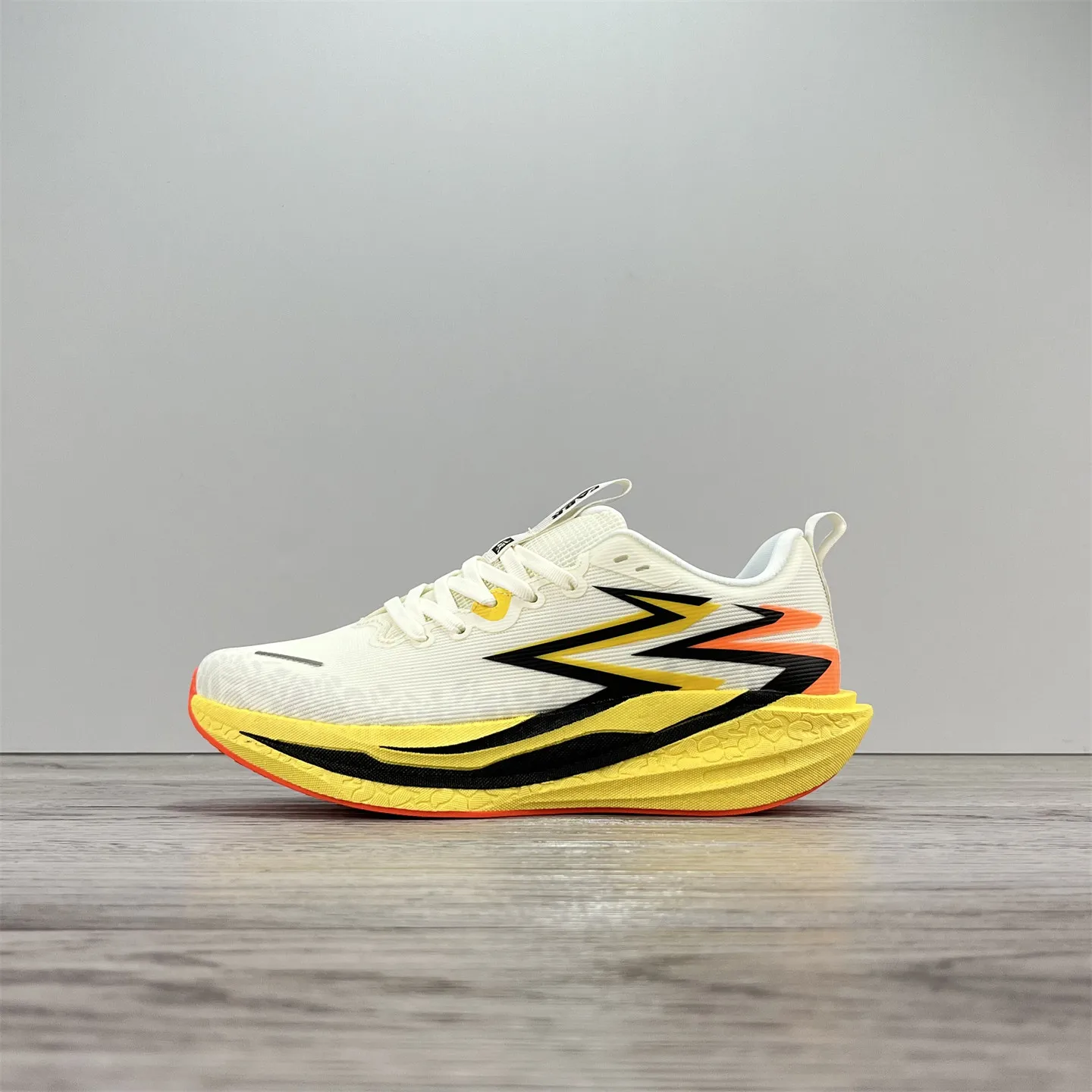 2026 New Arrival Trail Running Shoe Men Women Thick Bottom Wide Sport Shoe Unisex Comfortable Walking Sneakers Couples Gym Shoes
2026 New Arrival Trail Running Shoe Men Women Thick Bottom Wide Sport Shoe Unisex Comfortable Walking Sneakers Couples Gym Shoes