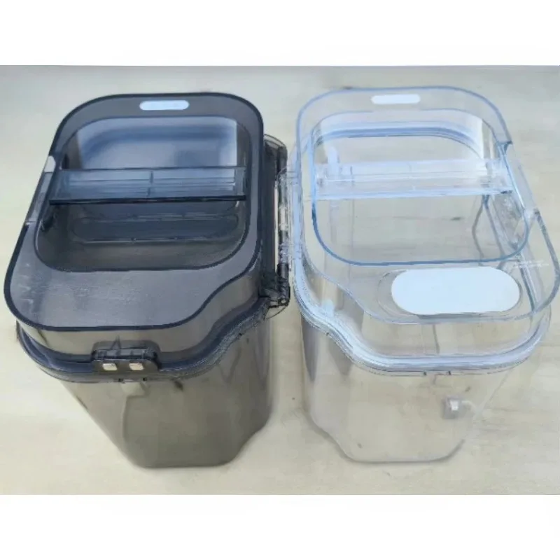 Аксессуары для робота-пылесоса Xiaomi Mijia: емкость для воды, бак для грязной воды
Аксессуары для робота-пылесоса Xiaomi Mijia: емкость для воды, бак для грязной воды