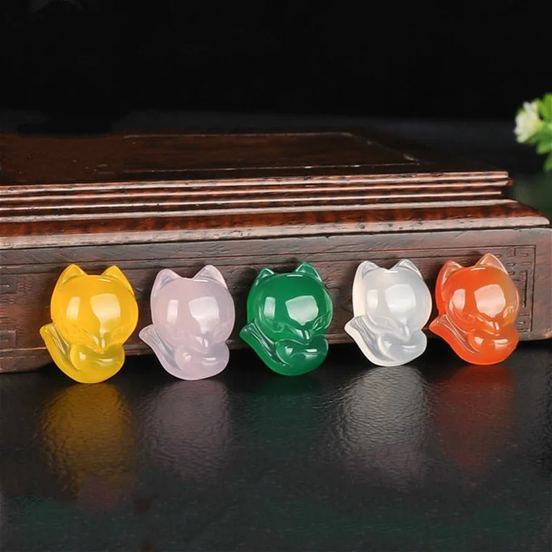 Natural Green Agate Fox Jade Pendant Necklace Chalcedony Carved Charm Jewellery Fashion Amulet for Men Women Lucky Pendants
Natural Green Agate Fox Jade Pendant Necklace Chalcedony Carved Charm Jewellery Fashion Amulet for Men Women Lucky Pendants
