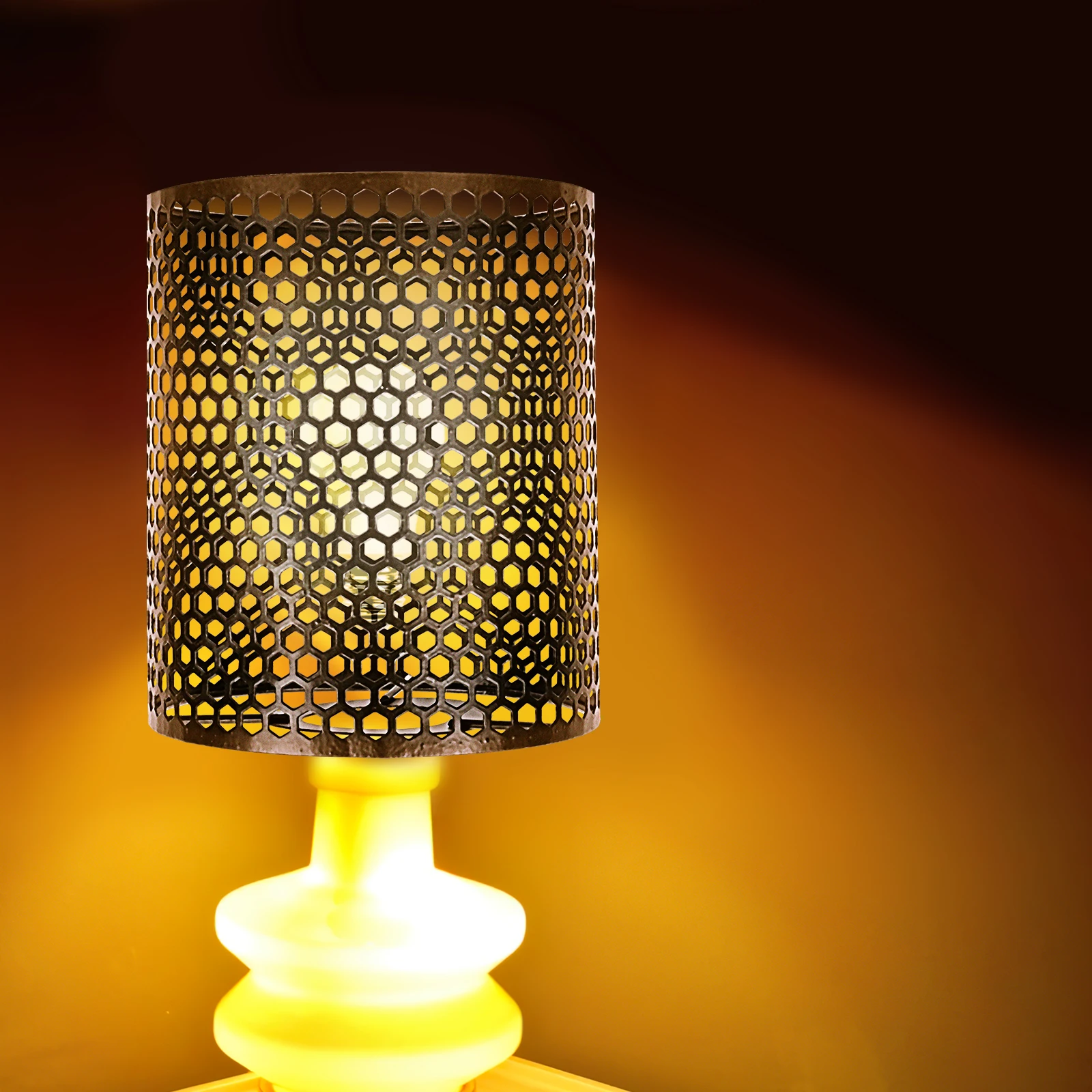 Крышка абажура, люстра, пылезащитный чехол, полый декоративный светильник из кованого железа, потолочный светильник, подвеска в деревенском стиле ретро, домашний бар, кафе
Крышка абажура, люстра, пылезащитный чехол, полый декоративный светильник из кованого железа, потолочный светильник, подвеска в деревенском стиле ретро, домашний бар, кафе