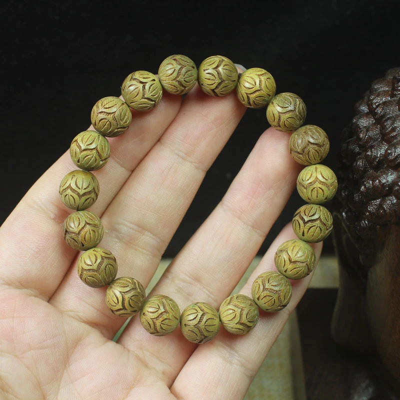 Green Sandalwood 10mm Lotus Bead Bracelet, Natural Wood with Fragrant Aroma, Versatile Single-Loop Unisex Prayer Beads
Green Sandalwood 10mm Lotus Bead Bracelet, Natural Wood with Fragrant Aroma, Versatile Single-Loop Unisex Prayer Beads