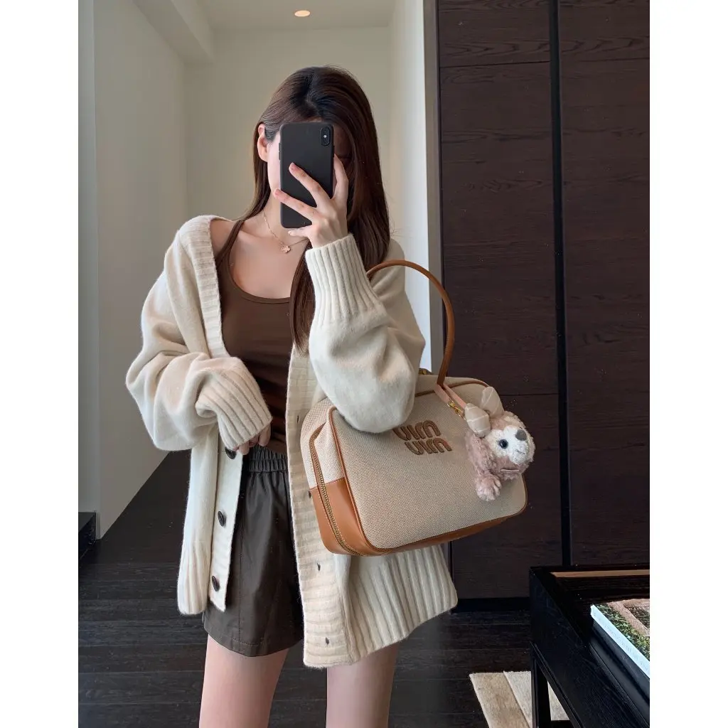 Zedaijiayi женский вязаный кардиган, теплое, удобное пальто из пряжи в стиле Old Money, ленивое веерное пальто на осень и зиму
Zedaijiayi женский вязаный кардиган, теплое, удобное пальто из пряжи в стиле Old Money, ленивое веерное пальто на осень и зиму