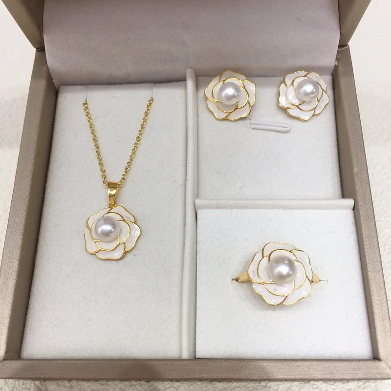 Natural Freshwater Pendant Earrings Ring Camellia Pearl Set
Natural Freshwater Pendant Earrings Ring Camellia Pearl Set