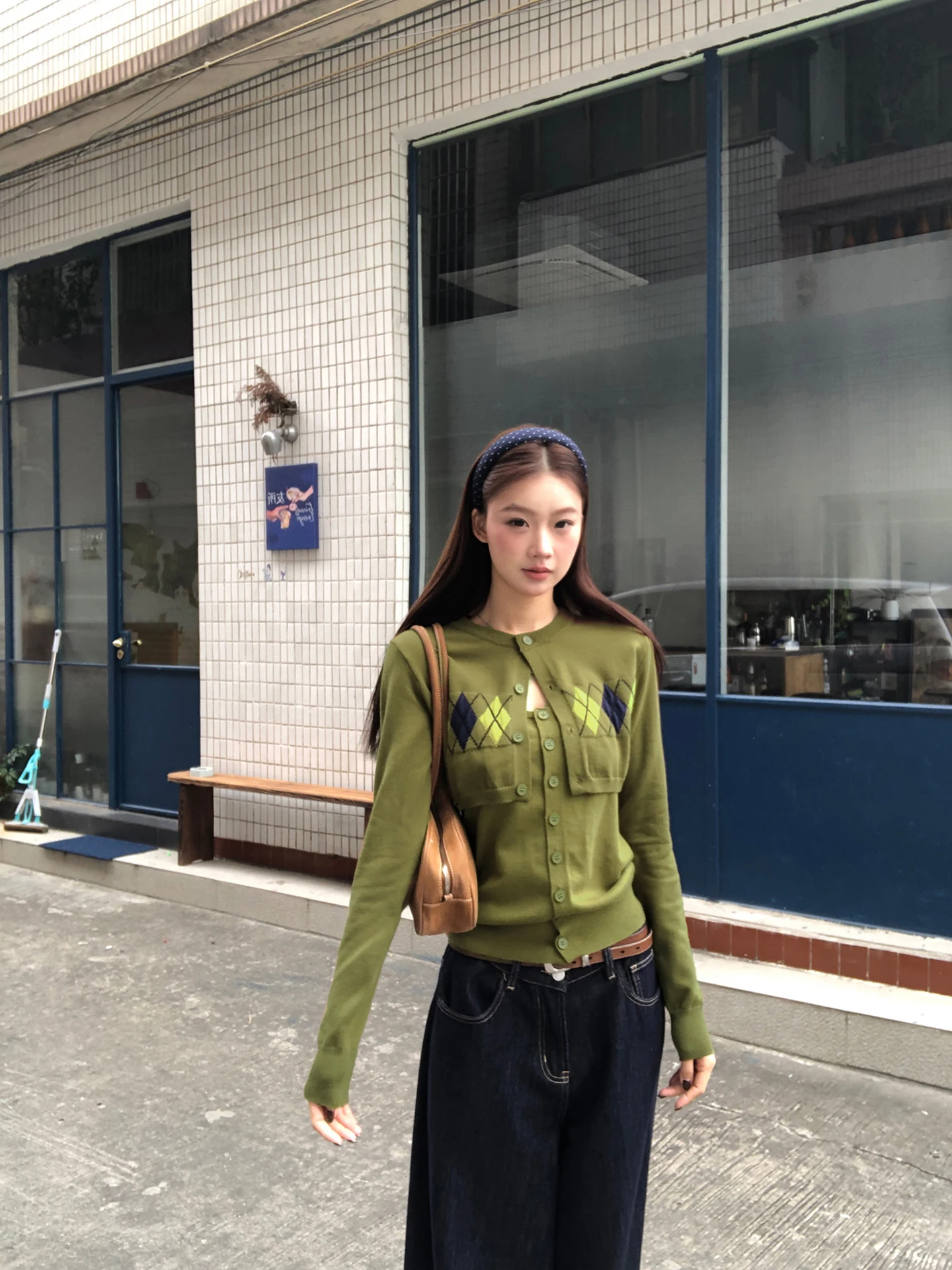 Вязаный длинный светящийся женский свитер, пальто, комплект из двух предметов, облегающий дизайн, зимняя модная верхняя одежда от G Sle Commute Sle
Вязаный длинный светящийся женский свитер, пальто, комплект из двух предметов, облегающий дизайн, зимняя модная верхняя одежда от G Sle Commute Sle