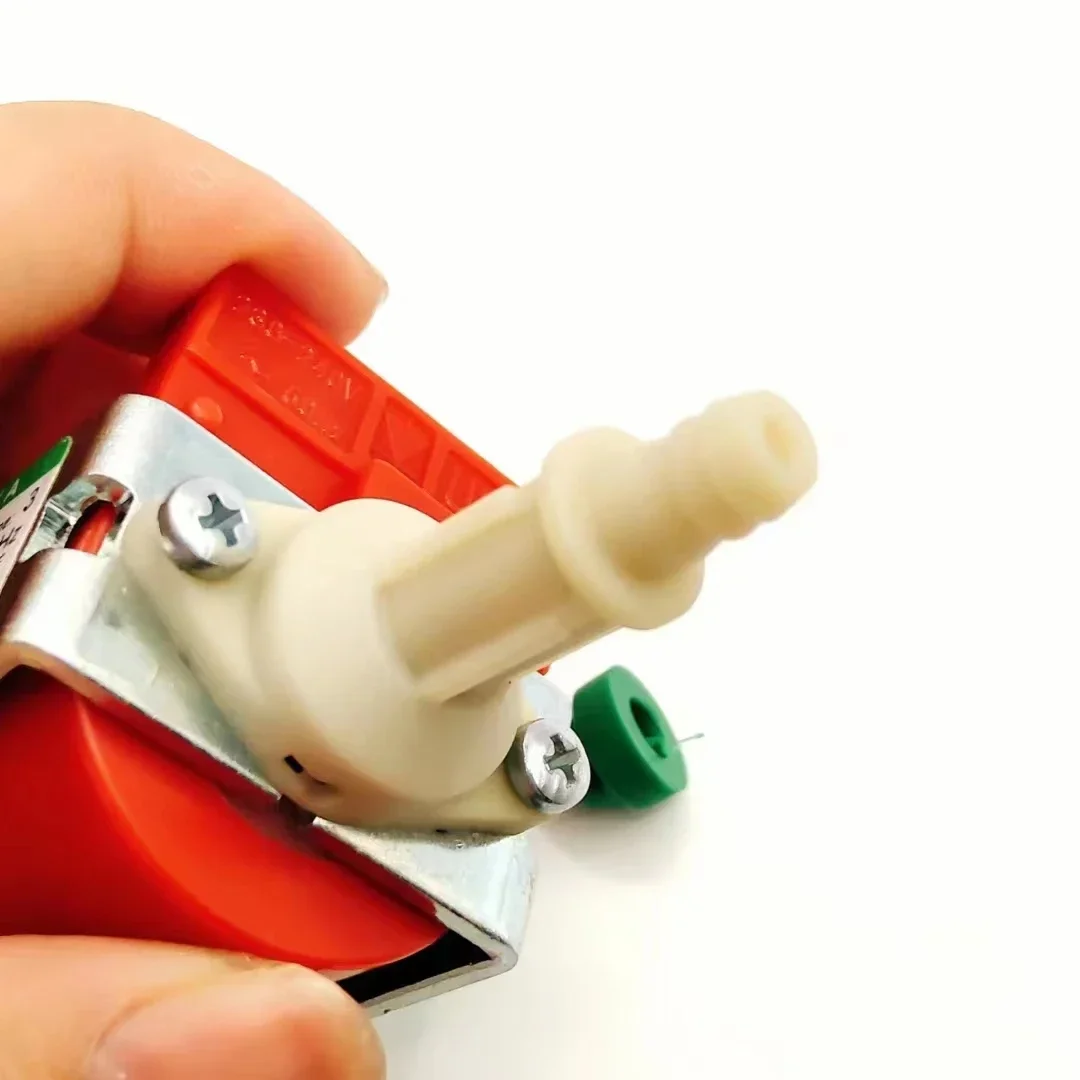 ULKA NME 3 Электромагнитный насос AC220V 16W Пароочиститель Водяной насос
ULKA NME 3 Электромагнитный насос AC220V 16W Пароочиститель Водяной насос