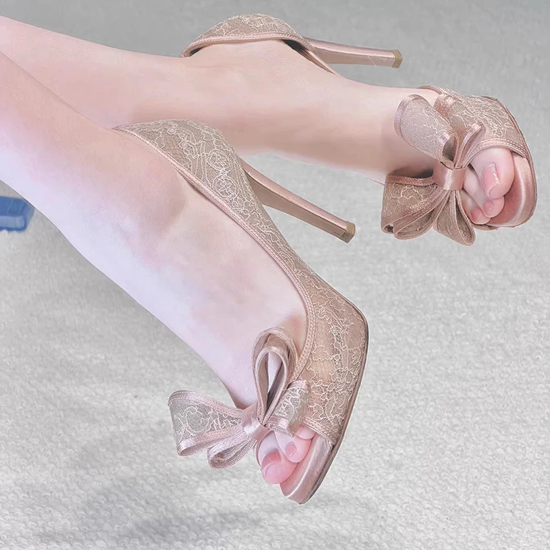 Nude Pink Lace Bow Peep Toe High Heels Sandals Woman Summer 2026 Thin Stiletto Platform Pumps Wedding Party Sexy Open Toe Shoes
Nude Pink Lace Bow Peep Toe High Heels Sandals Woman Summer 2026 Thin Stiletto Platform Pumps Wedding Party Sexy Open Toe Shoes