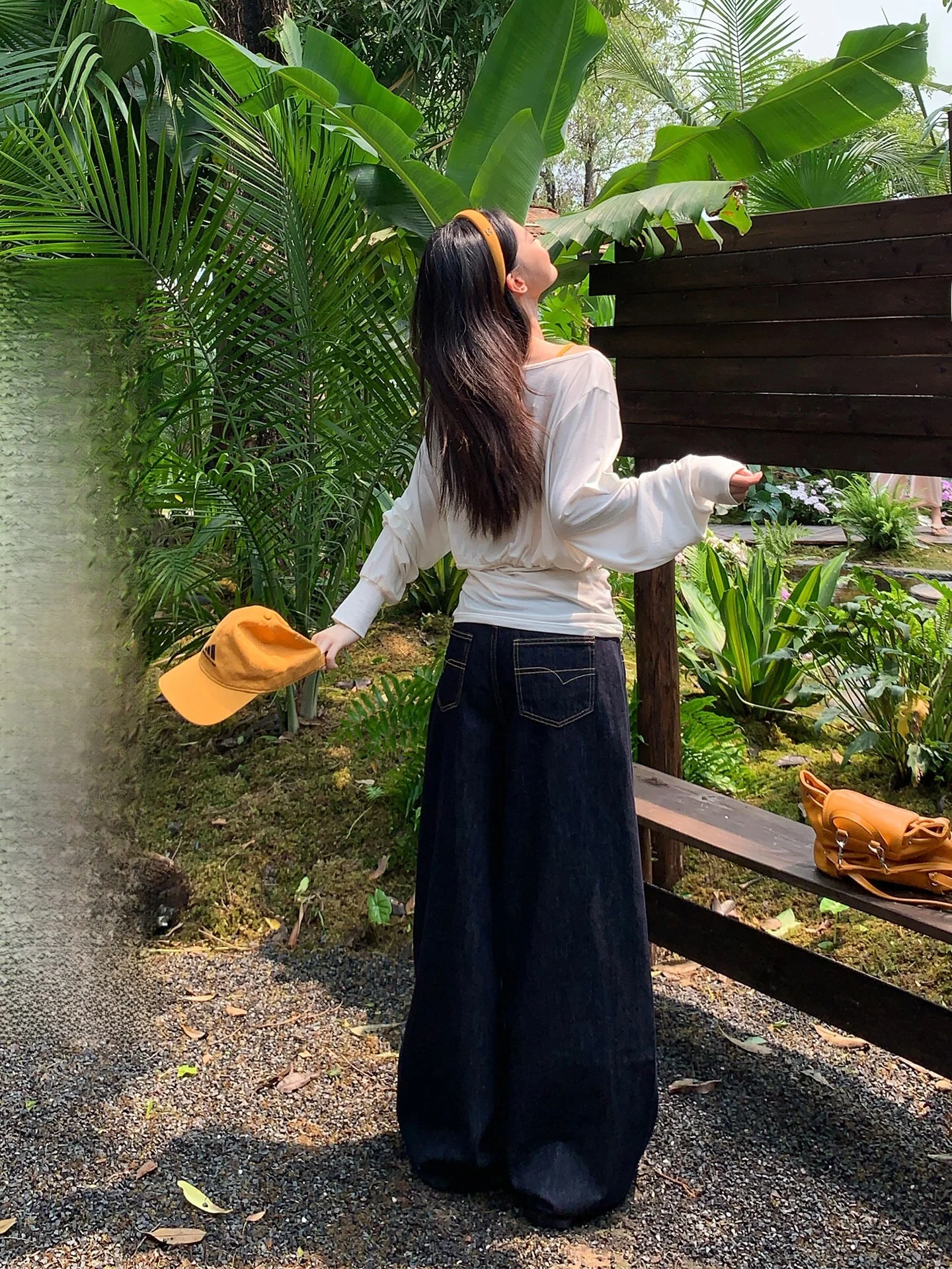 Deep Blue High Waist Straight Leg Jeans Women's Summer New Loose Design Versatile Wide Leg Pants Sze Ning Commute Style
Deep Blue High Waist Straight Leg Jeans Women's Summer New Loose Design Versatile Wide Leg Pants Sze Ning Commute Style