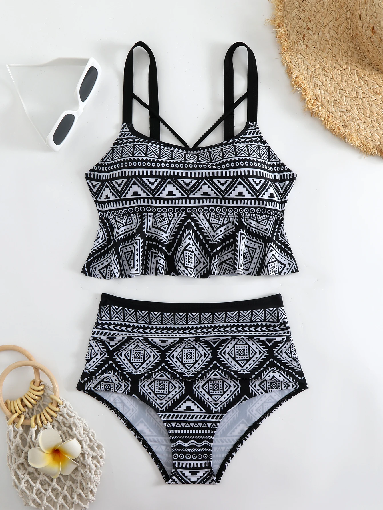 Floral Print V Neck Tankini Sets, Summer Sexy Bikini Two Pieces Swimsuit, Women's Swimwear & Clothing Fashion Beachwear
Floral Print V Neck Tankini Sets, Summer Sexy Bikini Two Pieces Swimsuit, Women's Swimwear & Clothing Fashion Beachwear