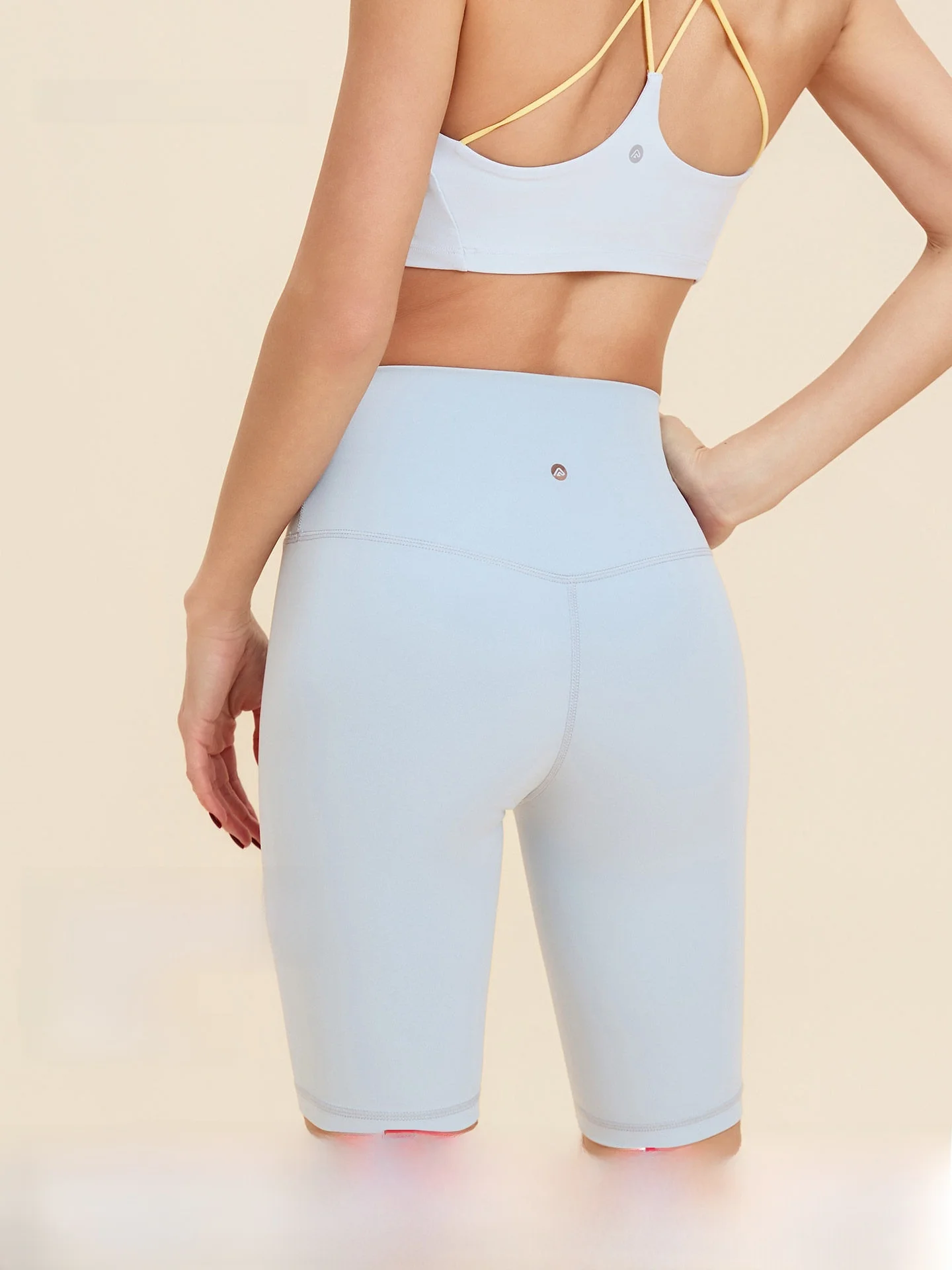 Annerun Women's High-Waist Yoga Shorts Five-Quarter Length Running Fitness Cycling Tight Shorts Breathable Moisture-Wicking
Annerun Women's High-Waist Yoga Shorts Five-Quarter Length Running Fitness Cycling Tight Shorts Breathable Moisture-Wicking