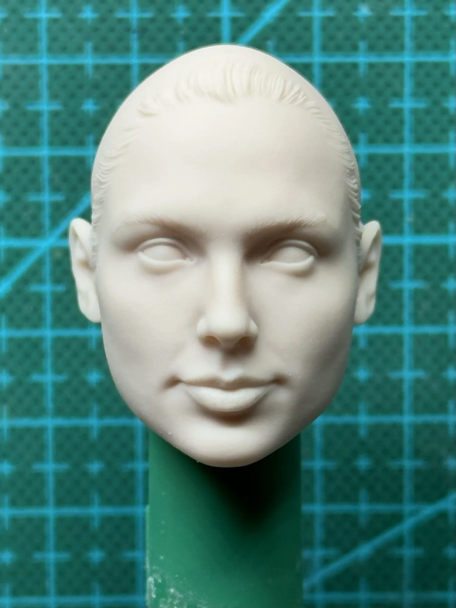 1/6 Unpainted Bald Gal Gadot Heroine Head Carving Model Toys Fit 12inches Action Figure
1/6 Unpainted Bald Gal Gadot Heroine Head Carving Model Toys Fit 12inches Action Figure