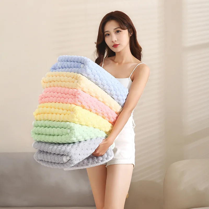 Luxury Coral Velvet Bath Towel Extra Soft Plush Velvet Fast Drying High Absorbent for Spa Bathroom Christmas Mother's Day Gift
Luxury Coral Velvet Bath Towel Extra Soft Plush Velvet Fast Drying High Absorbent for Spa Bathroom Christmas Mother's Day Gift