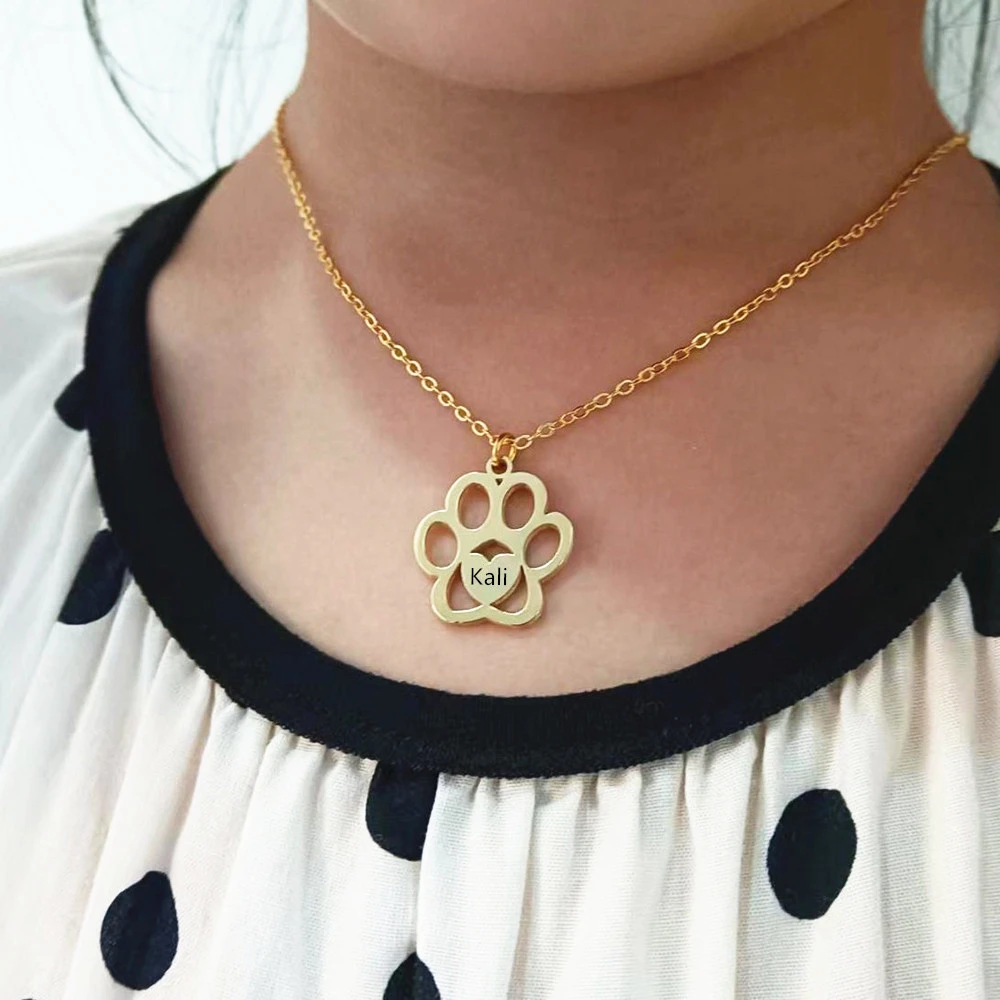 Custom Dog Cat Paw Necklace Personalised Heart Pendant Fashion Pet Jewelry Stainless Steel Customized Engraved Name Necklaces
Custom Dog Cat Paw Necklace Personalised Heart Pendant Fashion Pet Jewelry Stainless Steel Customized Engraved Name Necklaces