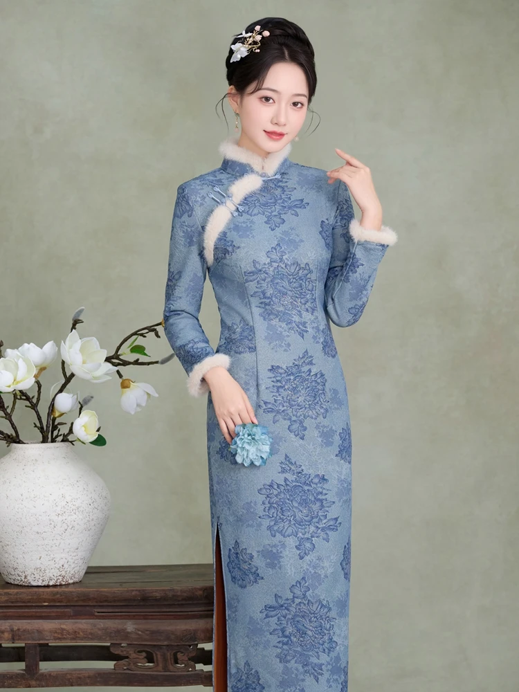 Thiened Fce Long Sve Qipao Winter Warm Women's Sle Traditional Chinese New Year Blue Long Dr Floral Pattern
Thiened Fce Long Sve Qipao Winter Warm Women's Sle Traditional Chinese New Year Blue Long Dr Floral Pattern