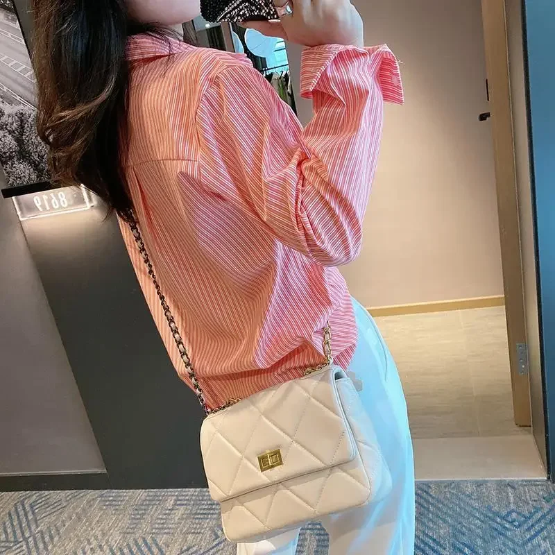 With Designs Pattern Summer V Neck Women's Shirt and Blouse Korean Reviews Clothes Female Tops Basic Modern Long Popular M Cool
With Designs Pattern Summer V Neck Women's Shirt and Blouse Korean Reviews Clothes Female Tops Basic Modern Long Popular M Cool