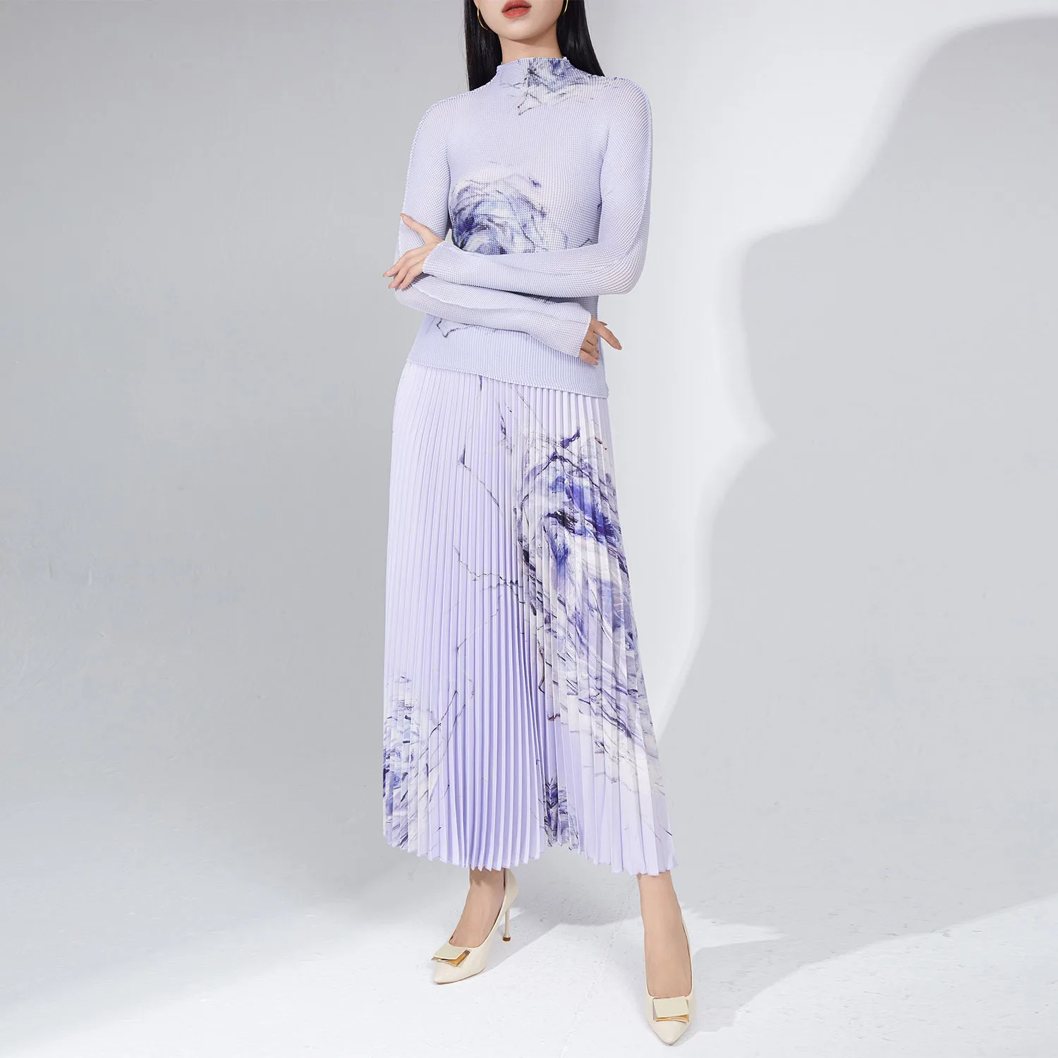 2025 New European and American Fashion Women's Elastic Pleated Top and Long Skirt 2-Piece Set
2025 New European and American Fashion Women's Elastic Pleated Top and Long Skirt 2-Piece Set
