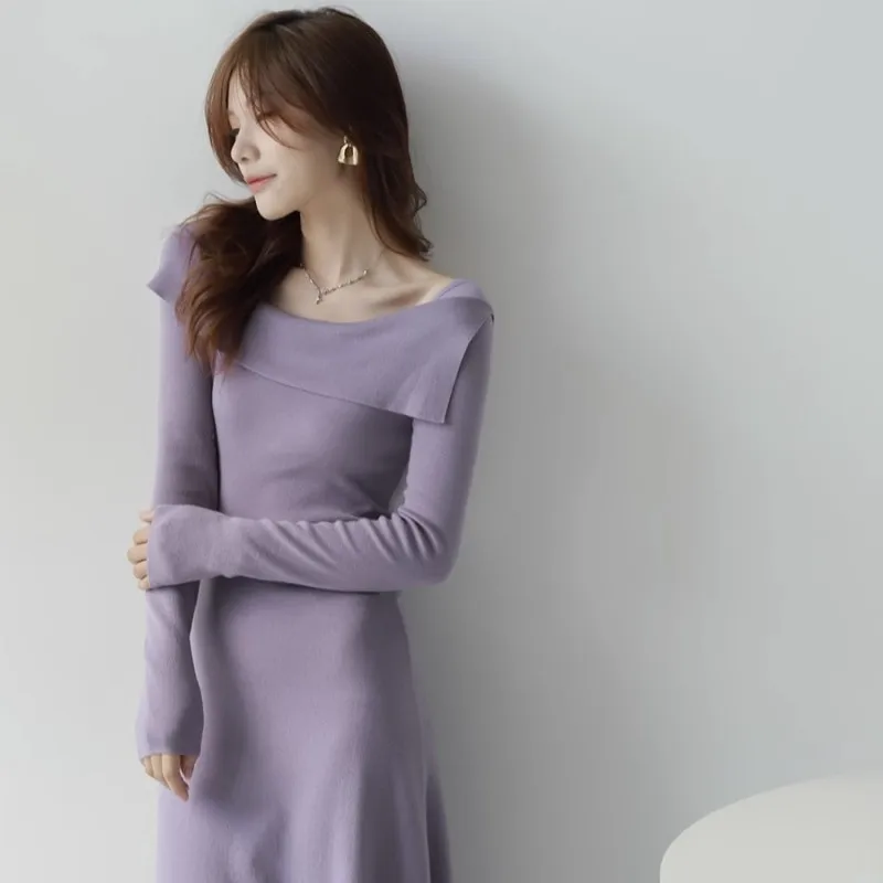 Solid color off shoulder knitted dress for women's autumn and winter fashion design, unique slim fit dress
Solid color off shoulder knitted dress for women's autumn and winter fashion design, unique slim fit dress