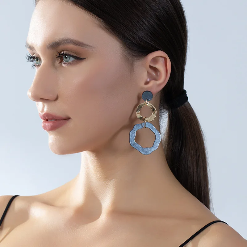 DIY accessories New light luxury acrylic earrings for women, fringed blue vacation style high-end studs, temperament earrings wh
DIY accessories New light luxury acrylic earrings for women, fringed blue vacation style high-end studs, temperament earrings wh