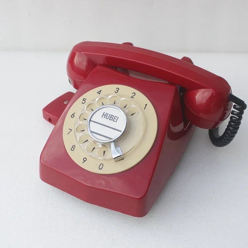 Old Common Desk Type Head Mechanical Telephone Home Bar Display Props Real Dial Telephone Collection
Old Common Desk Type Head Mechanical Telephone Home Bar Display Props Real Dial Telephone Collection