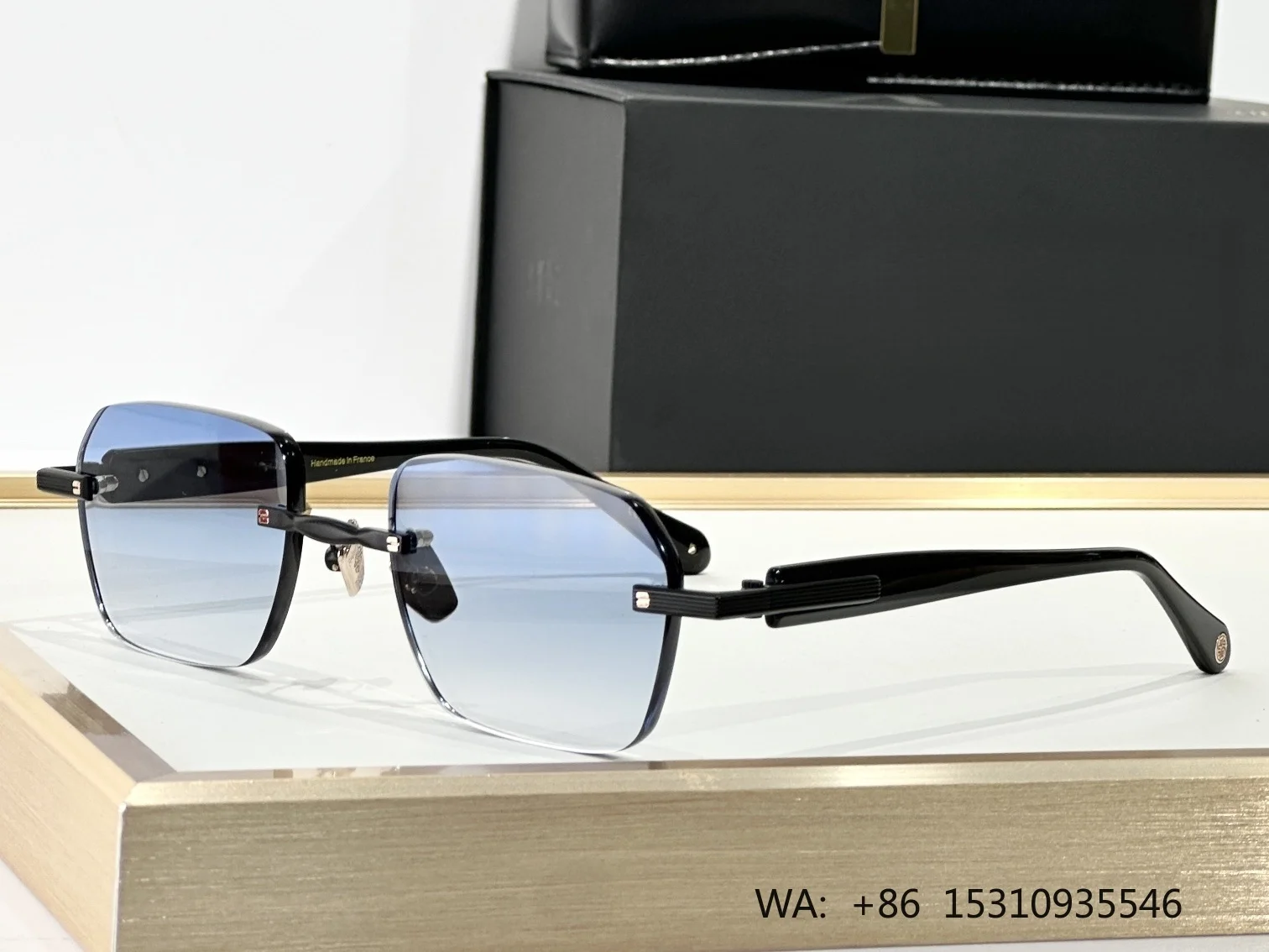 Multilingual Translation Smart Glasses Waterproof Music Control Outdoor Cycling Sports Eyewear
Multilingual Translation Smart Glasses Waterproof Music Control Outdoor Cycling Sports Eyewear