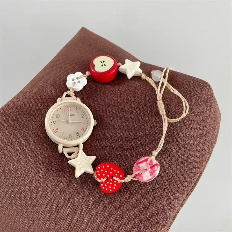 Милые женские часы с ремешком из бисера, женские повседневные кварцевые наручные часы с маленьким круглым циферблатом, школьные часы для девочек, подарок
Милые женские часы с ремешком из бисера, женские повседневные кварцевые наручные часы с маленьким круглым циферблатом, школьные часы для девочек, подарок