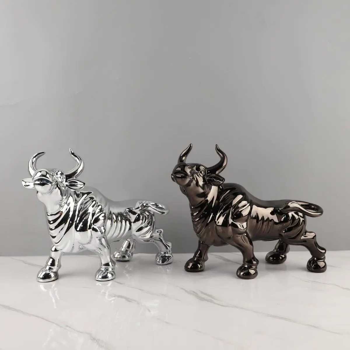 New Coming Resin Animal Sculpture Orangutan Ornament Abstract Model Bull Statue Crafts
New Coming Resin Animal Sculpture Orangutan Ornament Abstract Model Bull Statue Crafts