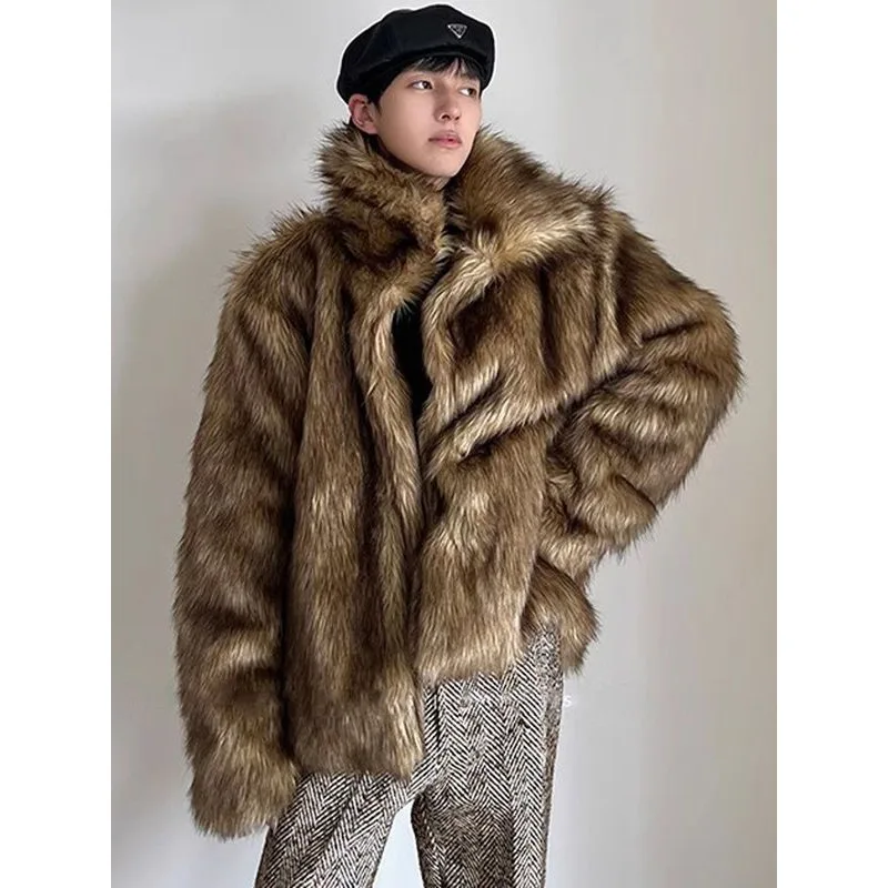 Autumn Winter High Street Leather Hairy Shaggy Fur Patchwork Short Warm Thick Coat Fluffy Faux Fur Jacket men Luxury Coats New
Autumn Winter High Street Leather Hairy Shaggy Fur Patchwork Short Warm Thick Coat Fluffy Faux Fur Jacket men Luxury Coats New