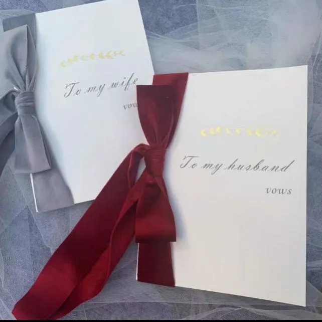INS 2pcs Wedding Favor Advanced Flora merry Speech Book Ribbon The Guests Creative His And Her Vows Card Photo Props 14x20cm
INS 2pcs Wedding Favor Advanced Flora merry Speech Book Ribbon The Guests Creative His And Her Vows Card Photo Props 14x20cm