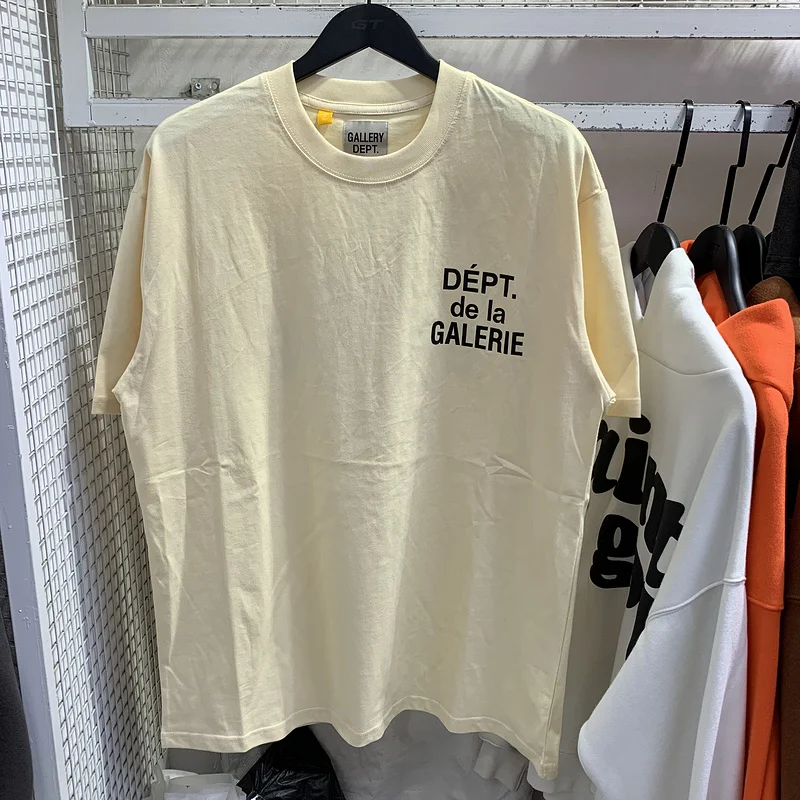 Loose Fit Cotton T-irt American High Street Summer Letter Print round Ne ort Sve Casual Top for Young Men
Loose Fit Cotton T-irt American High Street Summer Letter Print round Ne ort Sve Casual Top for Young Men