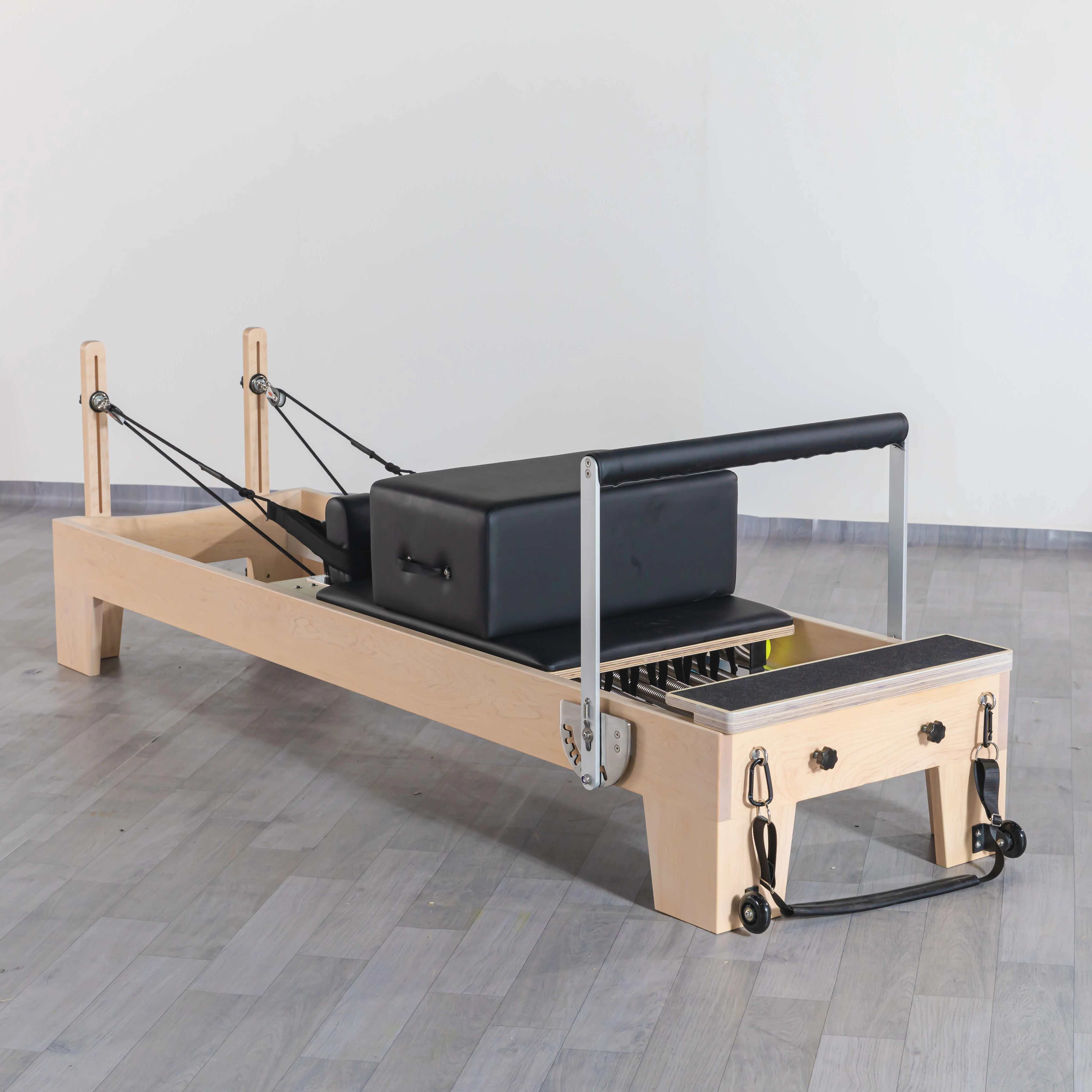 Customized Maple Wood Pilates Reformer Machine Set With Adjustable Spring Resistance System, Including Large Box And Springboard
