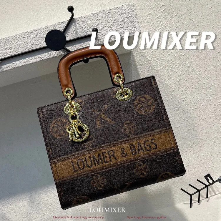 Elegant Leather Classic Designer Paris Fashion Large Capacity Best Superstar Show Trendy Crossbody Handbag with Solid Color Logo
Elegant Leather Classic Designer Paris Fashion Large Capacity Best Superstar Show Trendy Crossbody Handbag with Solid Color Logo