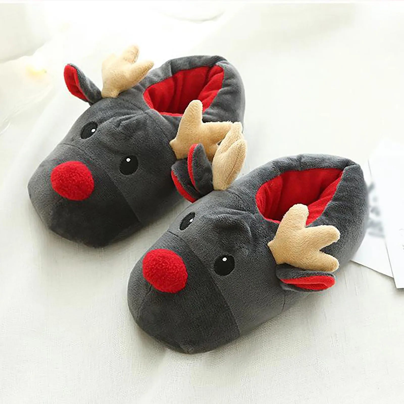 Women Slippers Deer Christmas Shoes Cotton Plush Cute Slippers Winter Cotton Indoor House Flat Floor Soft Couple Warm Slippers
Women Slippers Deer Christmas Shoes Cotton Plush Cute Slippers Winter Cotton Indoor House Flat Floor Soft Couple Warm Slippers
