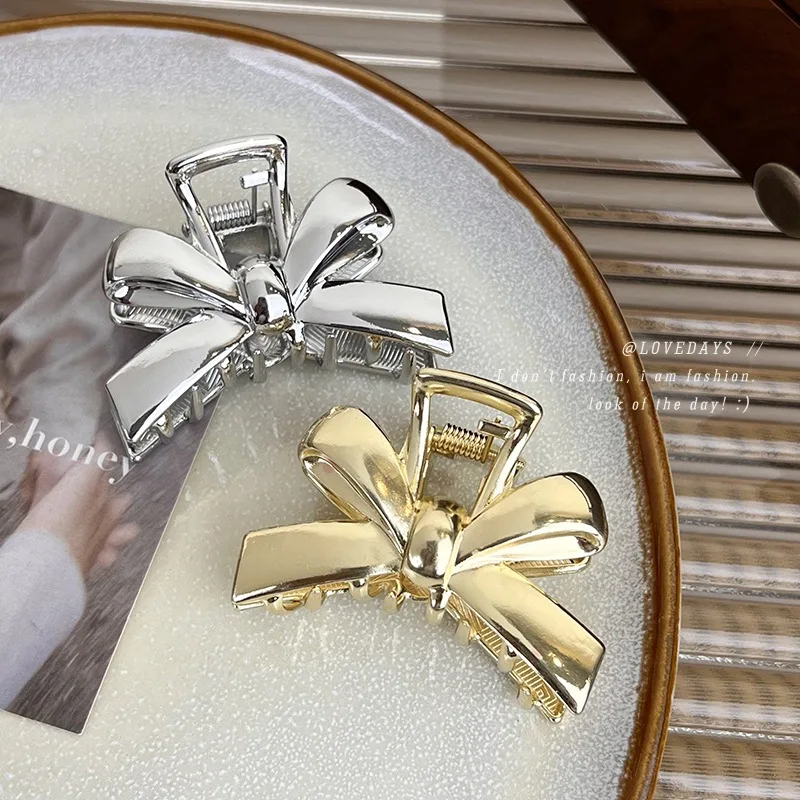 Gold Silver Metal Bow Hair Claw for Women Back of Head Half Up Holder Non Slip Fashionable Premium Daily Wear Hair Accessories
Gold Silver Metal Bow Hair Claw for Women Back of Head Half Up Holder Non Slip Fashionable Premium Daily Wear Hair Accessories