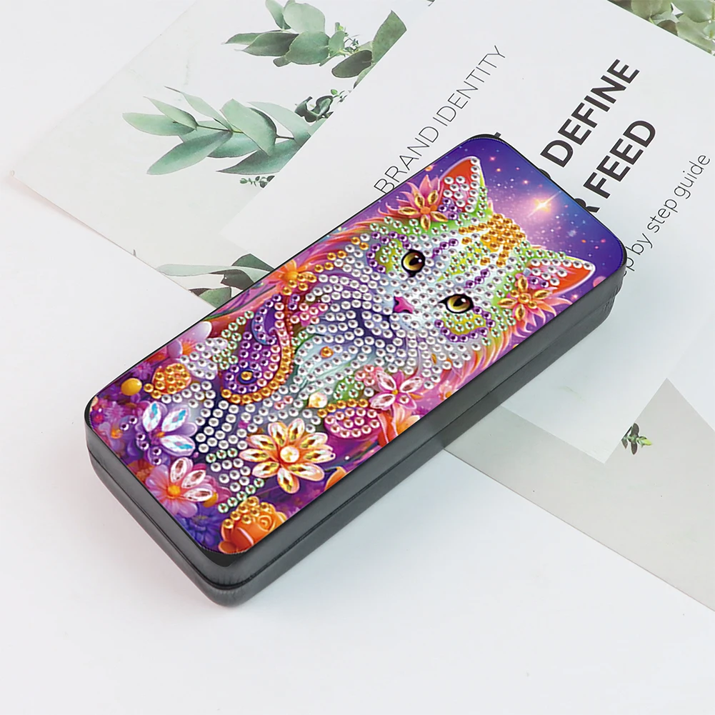 Cute Animals Leather DIY Diamond Sunglasses Storage Box Rhinestones Eyeglass Storage Case for Art Craft
Cute Animals Leather DIY Diamond Sunglasses Storage Box Rhinestones Eyeglass Storage Case for Art Craft